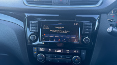 Nissan Qashqai 1.3 DiG-T Acenta Premium 5dr Petrol Hatchback